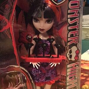 Monster High Elissabat Ghoul Fair Collection Doll 2014 NEW IN BOX Rare Vampire